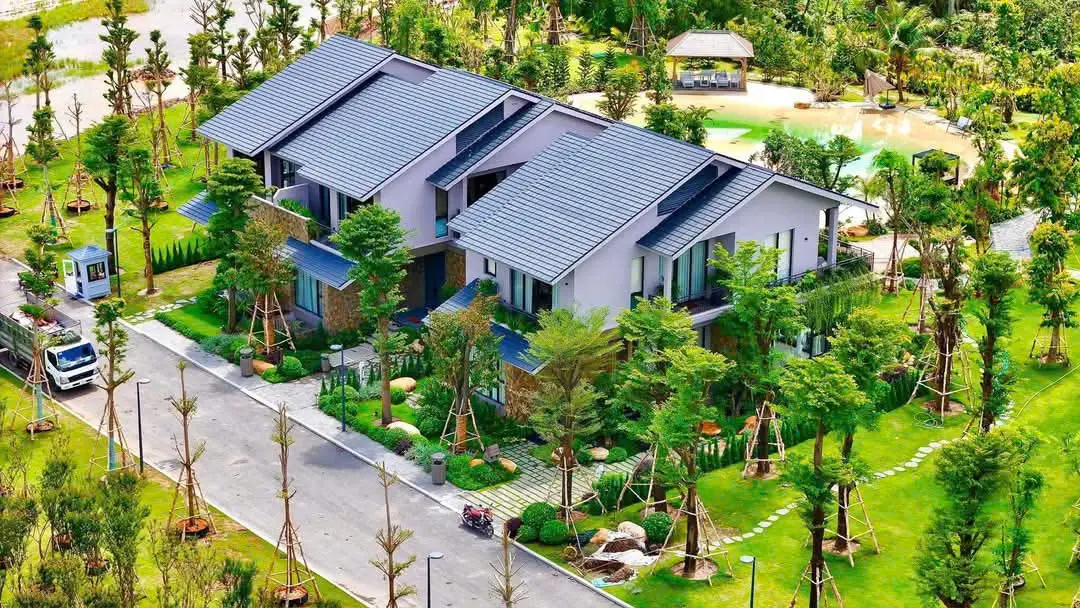 Khu nhà mẫu và cảnh quan sân vườn tại Eco Retreat Long An